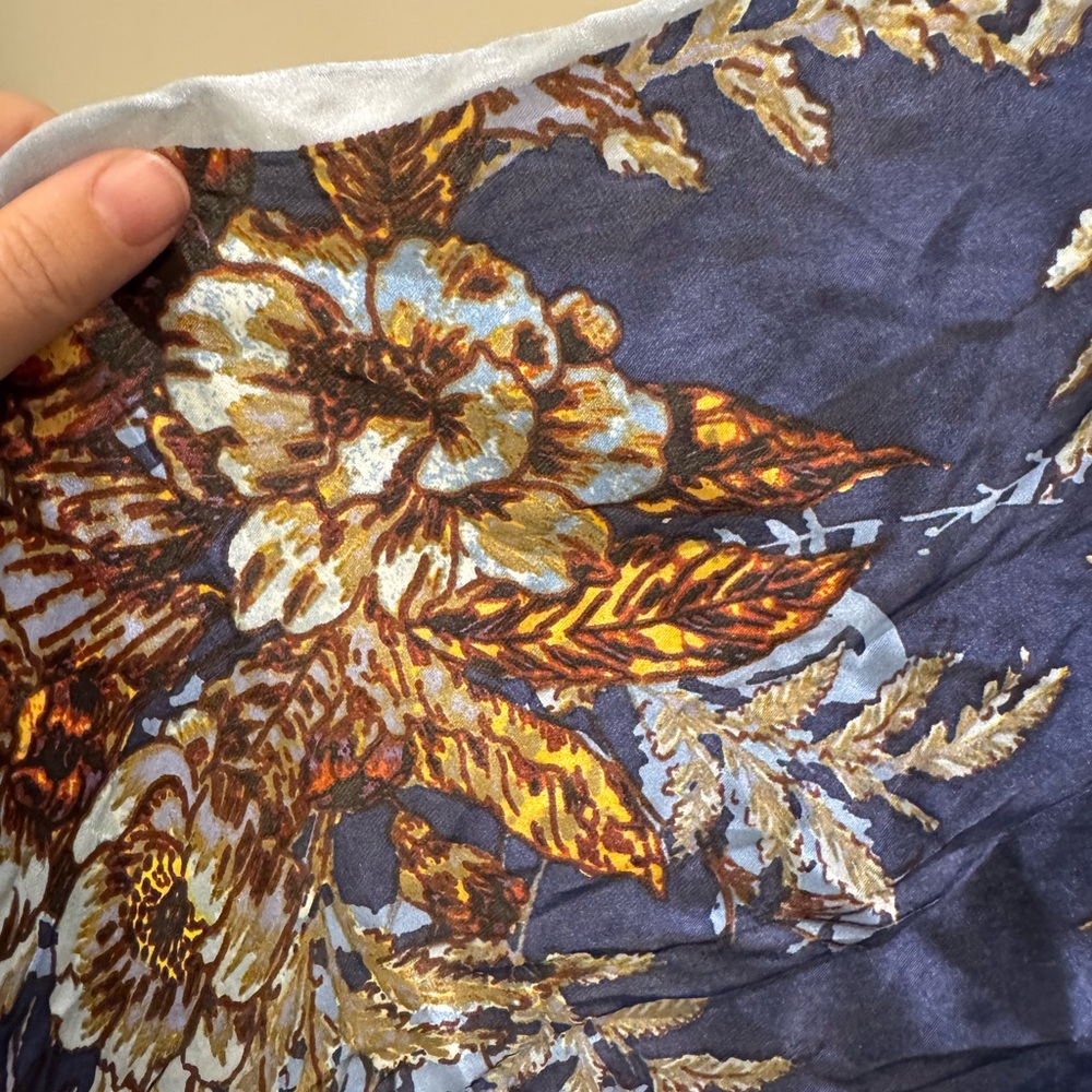 NWT Vince Camuto Blue and Gold Floral Silk Scarf